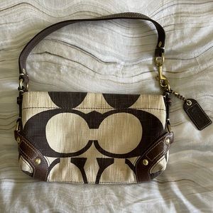 Authentic Coach Purse 👜❤️🙂